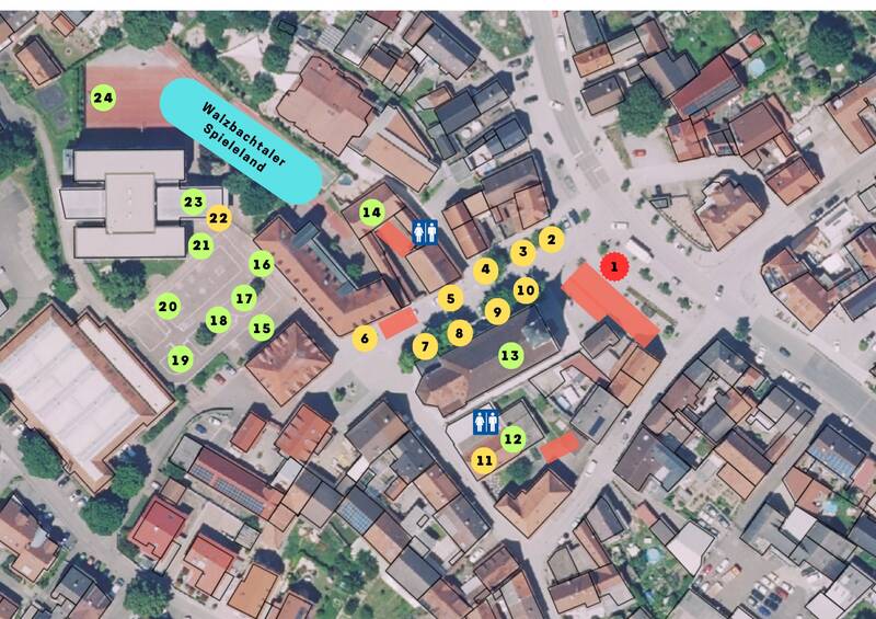 Luftbild der Straßen rund um den Kirchplatz Jöhlingen mit Markierungen für die Standorte der verschiedenen Stände für das Familienfest zum 1000-jährigen Bestehen der Ortschaften Jöhlingen und Wössingen